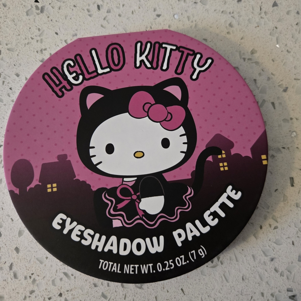 Hello Kitty Eyeshadow Palette